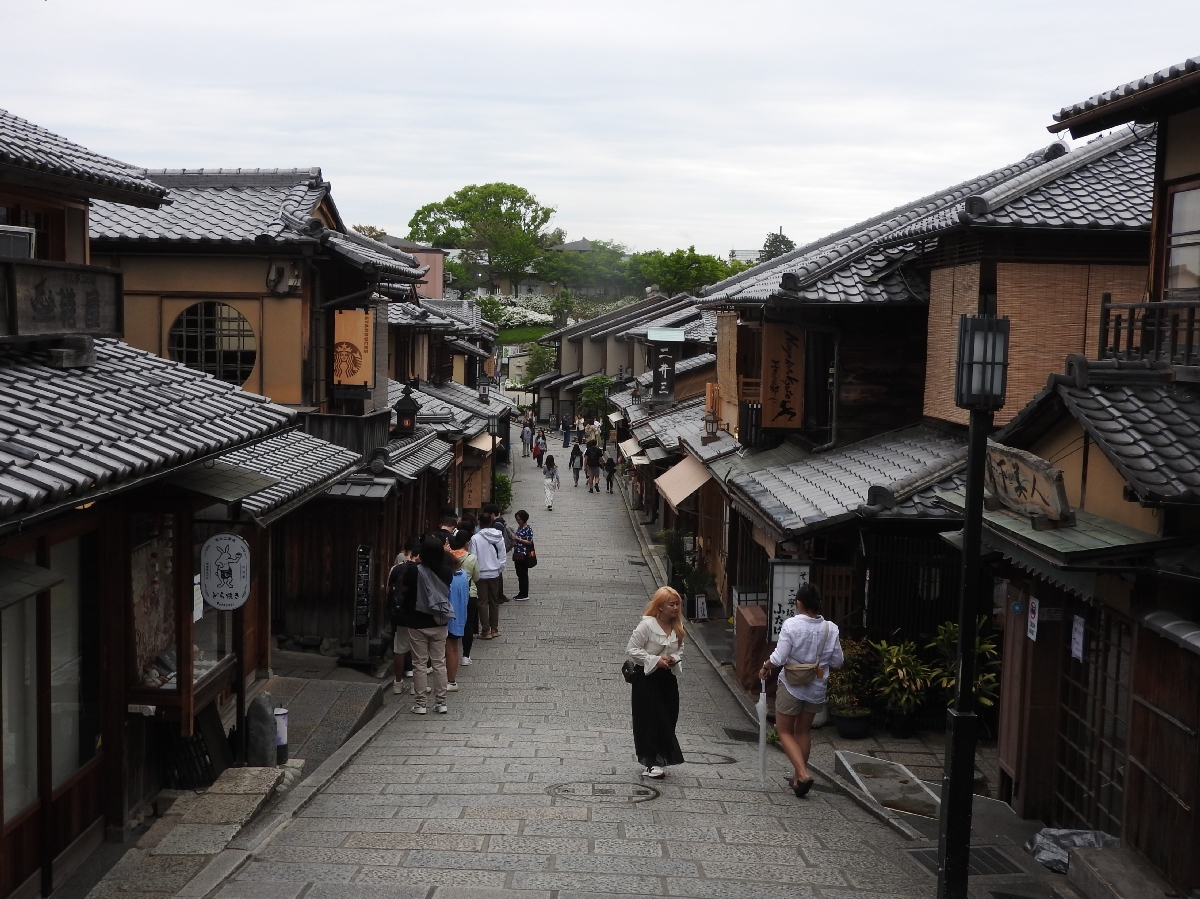 07 KYOTO Ninenzaka Street